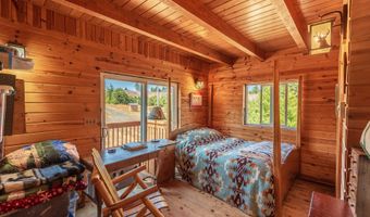 89328 WHISKEY RUN Ln, Bandon, OR 97411