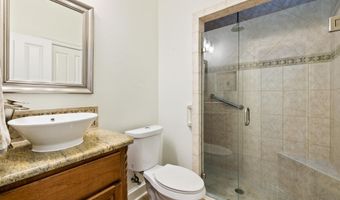 5918 Riviera Dr, Benton, AR 72019