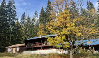 1728 Dry Creek Rd, Clark Fork, ID 83811