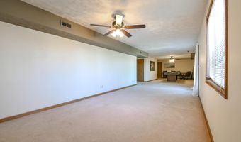 1703 S 2Nd St, Beatrice, NE 68310