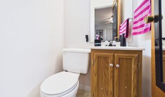 2400 Anthony Dr, Anderson, IN 46012