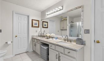 2505 Thorngate Dr, Acworth, GA 30101