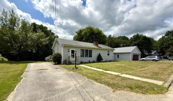 111 Washington St, Baileyville, ME 04694
