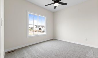 4518 NW 17th St, Ankeny, IA 50023