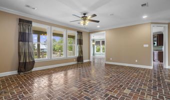 10051 Cain Rd, Bay St. Louis, MS 39520