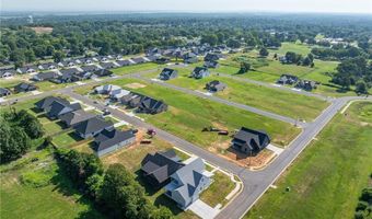 504 Waggoner Ln, Barling, AR 72923