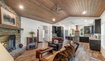 26 Hanaford Rd, Blanchard, ID 83804