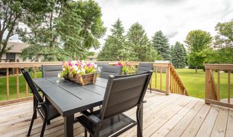1316 Armstrong Rd NW, Alexandria, MN 56308