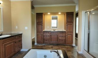 1927 N Twelfth St, Augusta, AR 72006