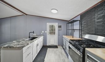 217 Red River Dr, Adrian, MI 49221