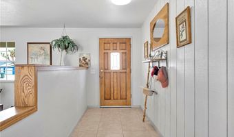 14204 Crow Rd, Apple Valley, CA 92307