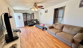 354 W Cross St, Austin, IN 47102