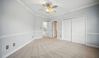 19925 AUGUSTA VILLAGE Pl, Ashburn, VA 20147