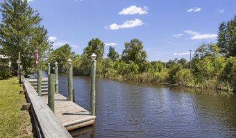 5140 Atlantis Dr, Bay St. Louis, MS 39520