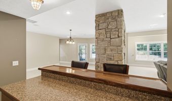 21194 Lawrence 2230, Aurora, MO 65605