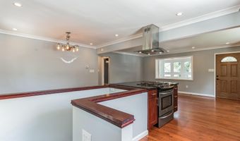 1316 S BUCHANAN St, Arlington, VA 22204