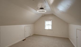 1026 W BROWNING Rd, Bellmawr, NJ 08031