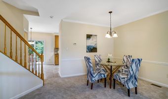 7044 FIELDHURST Ct, Alexandria, VA 22315
