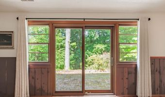 4017 N STAFFORD St, Arlington, VA 22207