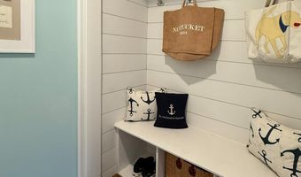 1307 BEACHVIEW Rd, Annapolis, MD 21403