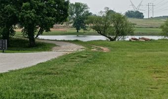 515 Rolling Hills Blvd, Alvord, TX 76225