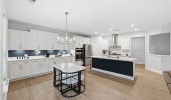 669 Fairway Dr, Acworth, GA 30101