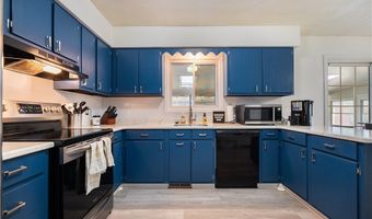 13795 Overcrest St NE, Alliance, OH 44601