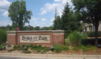 2806 Barclay Way, Ann Arbor, MI 48105