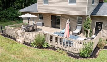 3090 Sourek Rd, Akron, OH 44333