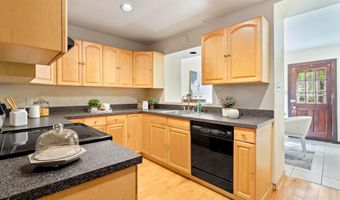 1525 LIGHT St, Baltimore, MD 21230