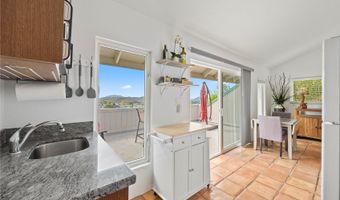 1461 Aunauna St, Kailua, HI 96734
