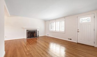 6903 FERN Ln, Annandale, VA 22003