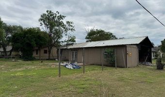 810 Saint Joseph St, Alice, TX 78332