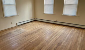 25 Pleasant St, Ansonia, CT 06401