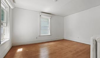 12 E Summer St, Bangor, ME 04401