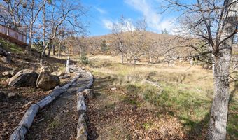 490 Conifer Way, Ashland, OR 97520