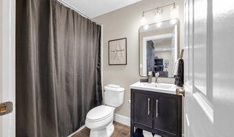 4 Isabella Ct, Atlantic Highlands, NJ 07716