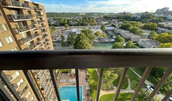 200 N PICKETT St 1514, Alexandria, VA 22304