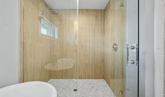 881 N SHORE Dr, Anna Maria, FL 34216
