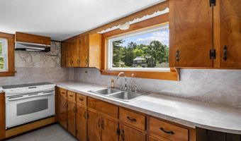 30 Back Searsport Rd, Belfast, ME 04915