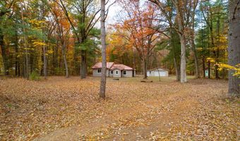 1274 42nd St, Allegan, MI 49010