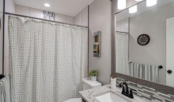 5433 Klamath Falls St, Ammon, ID 83406