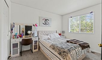 18132 E Linvale Dr, Aurora, CO 80013