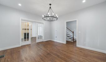 829 AVENUE C, Bayonne, NJ 07002