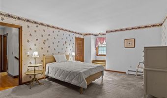 105 Newell Dr, Cumberland, RI 02864