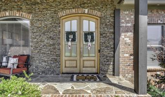216 Emerald Cir, Brandon, MS 39047