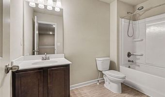 132 Auburn Crossing Dr, Auburn, GA 30011