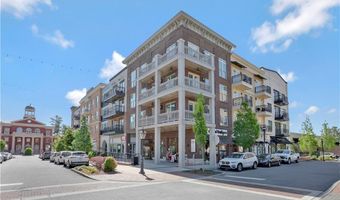 2555 Milford Ln, Alpharetta, GA 30009