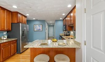 10 Cunningham Ln 204, Billerica, MA 01821