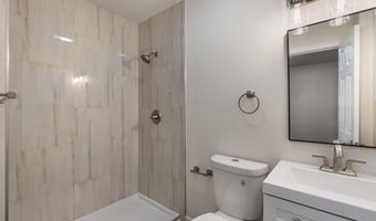 716 LA VETA Dr NE, Albuquerque, NM 87108